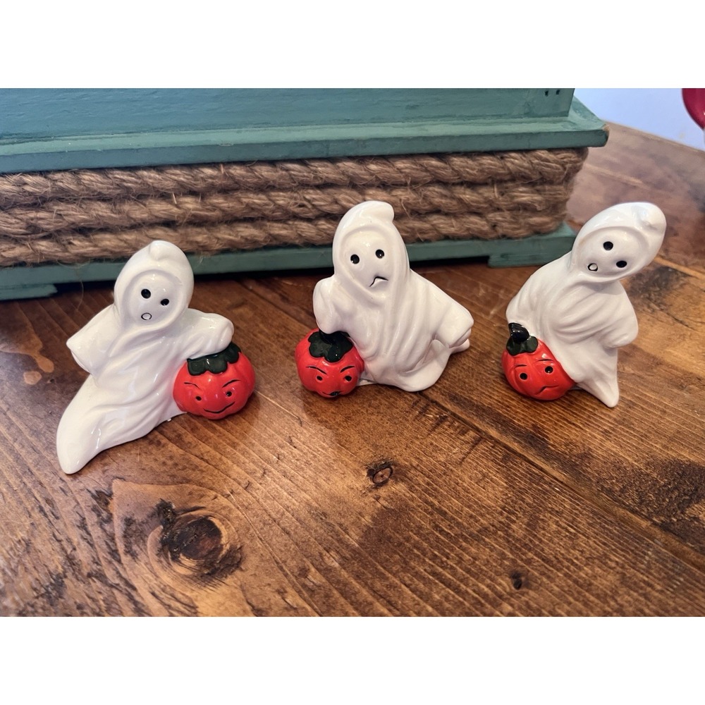 (2) Vintage George Good Ghost Halloween Jack O Lanterns 3" Taiwan